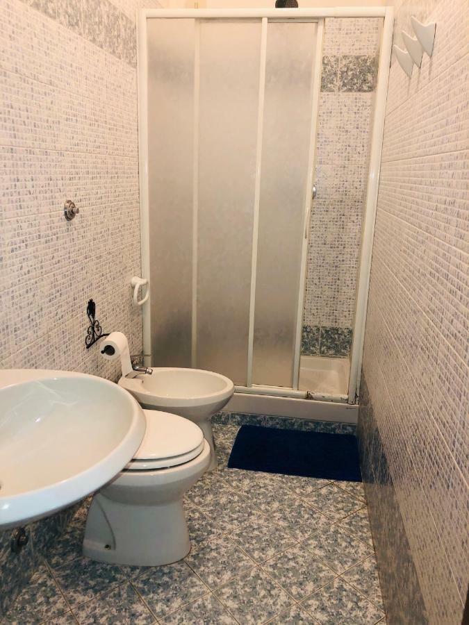 Parisa Suite Рим Екстер'єр фото
