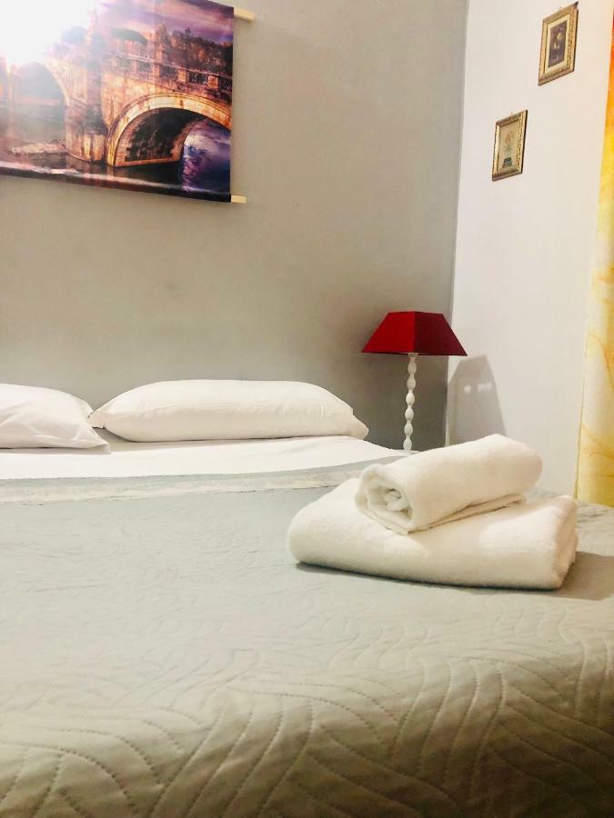 Parisa Suite Рим Екстер'єр фото