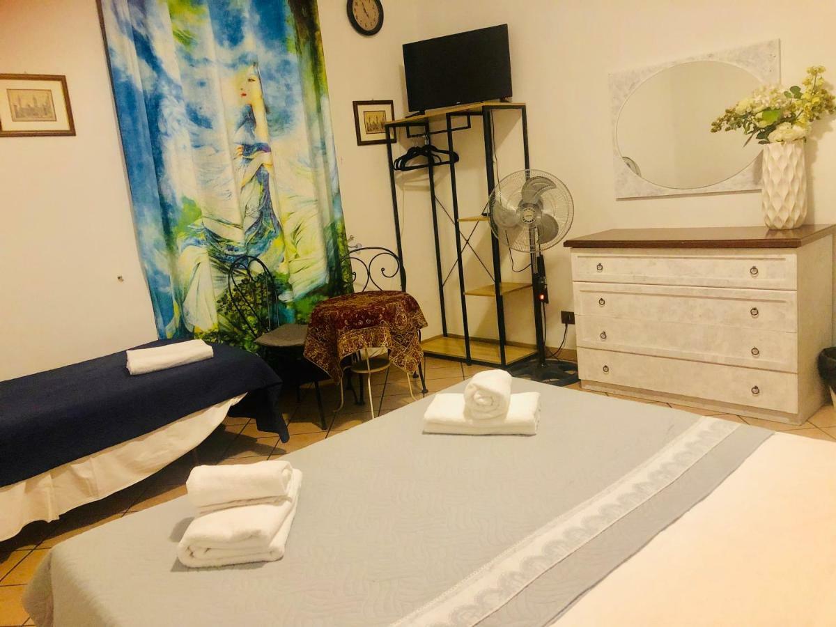 Parisa Suite Рим Екстер'єр фото